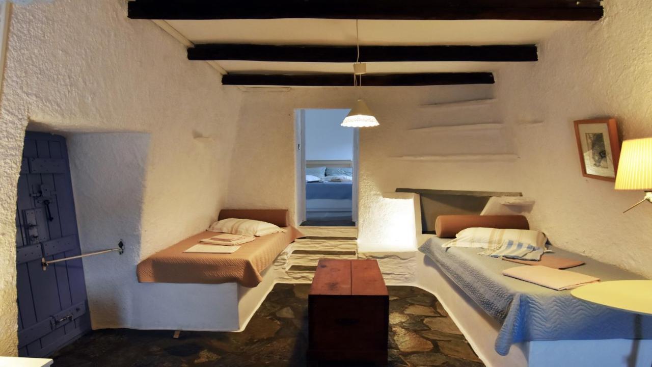 The Charming Beach House, Ideal For 4 To 5 People Ioulis Exterior photo